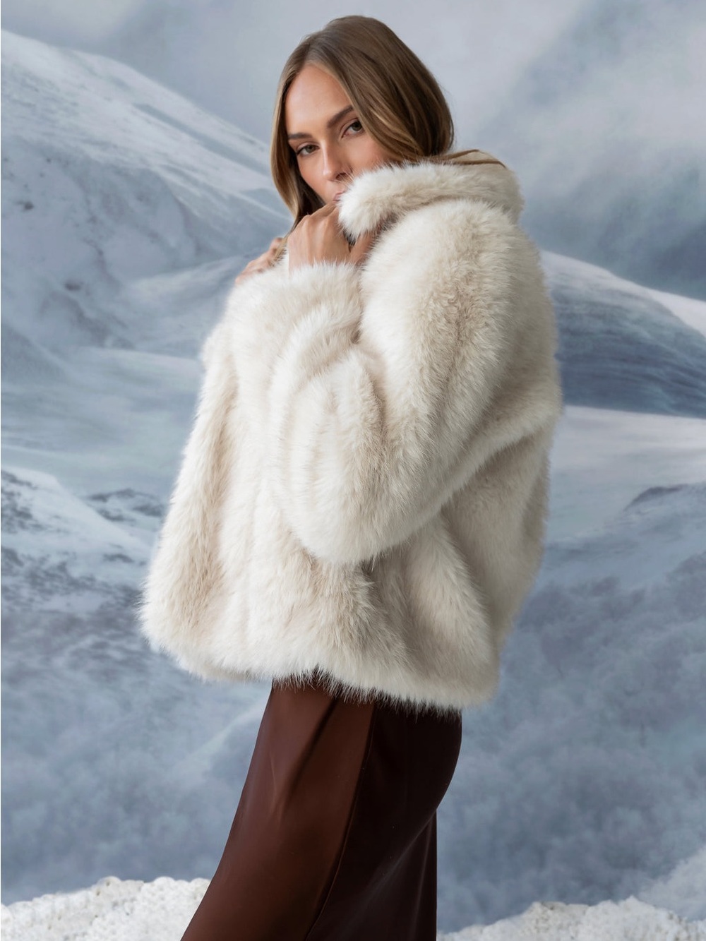 bohme Jordan Cream Plush Faux Fur Jacket - Picture 2 of 11
